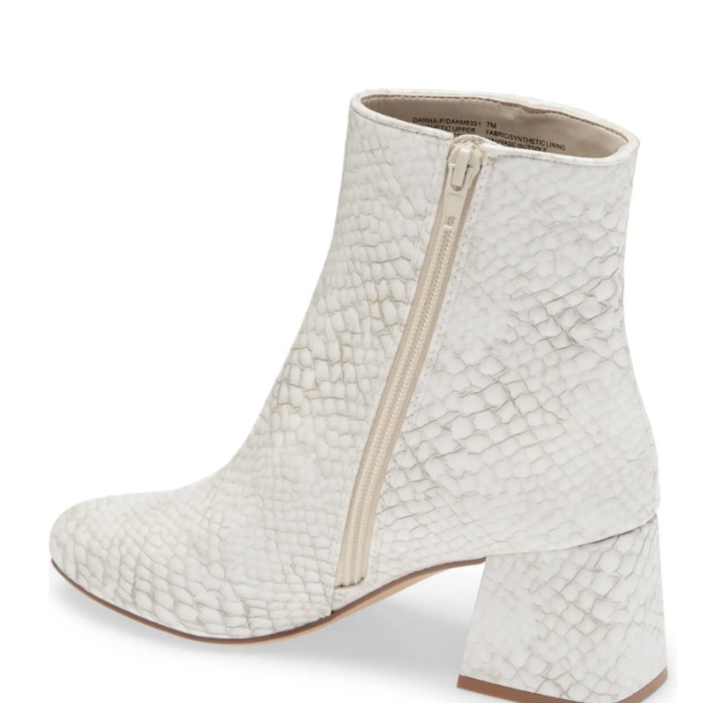 Steve Madden Darma Phyton Snakeskin Block Heel Ankle Boots Chelsea Boots Ivory - Picture 9 of 9